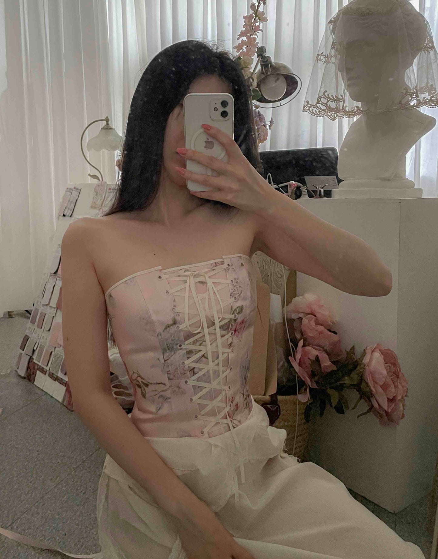 Romantique Front Lacing Corset