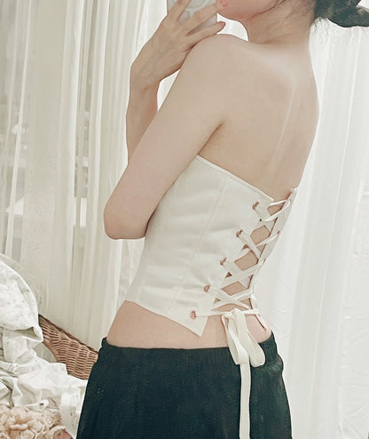 Romantique Front Lacing Corset