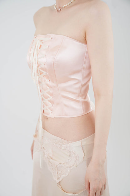 Romantique Front Lacing Corset in satin