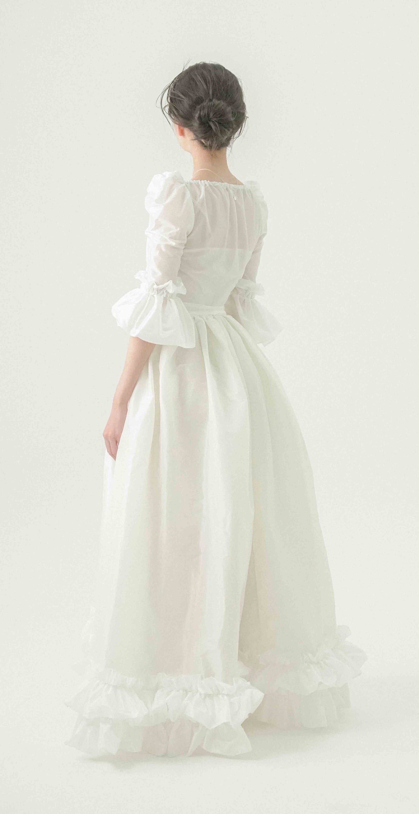 Charlotte Dress in swan white taffeta